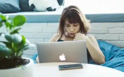 Freelance ou agence de ghostwriting LinkedIn : le comparatif objectif pour dirigeants